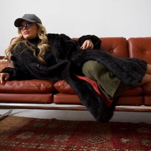 KENT STREET FAUX FUR COAT